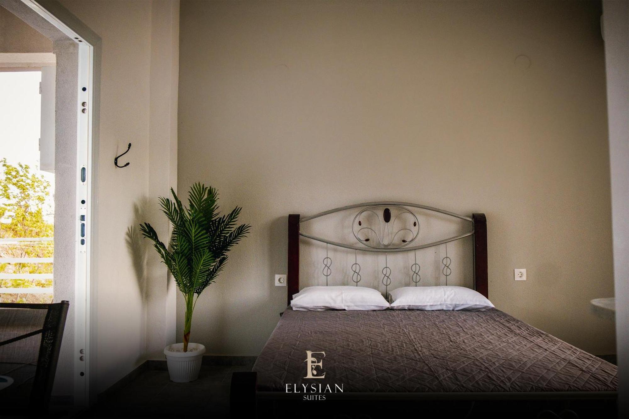Apartment Elysian 1st Floor N3 *