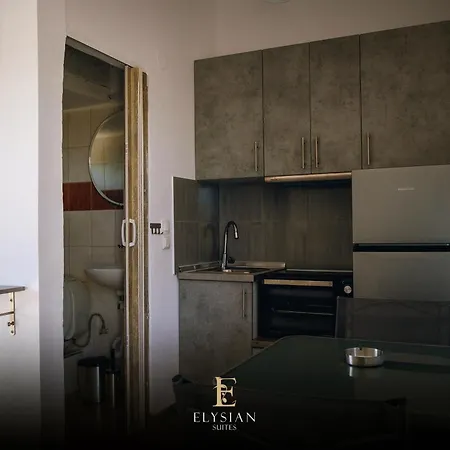 Elysian Suites 1St Floor N3 Flogita Exterior photo